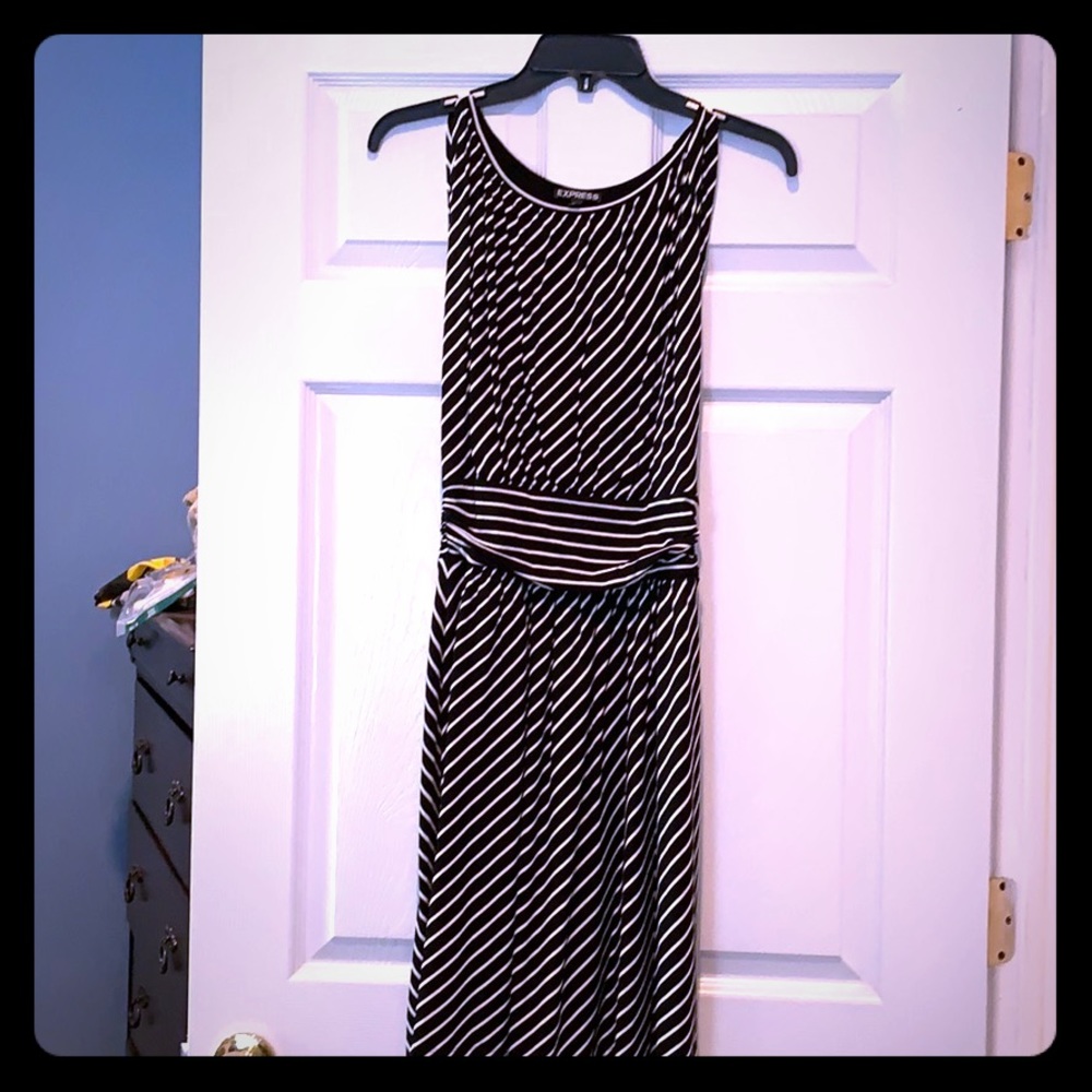 Black and white strip flow dress. Warn 1 time